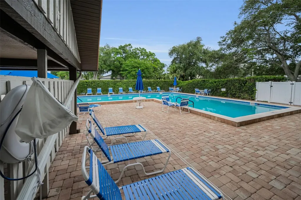 2263 Bancroft Circle N Palm Harbor FL 34683