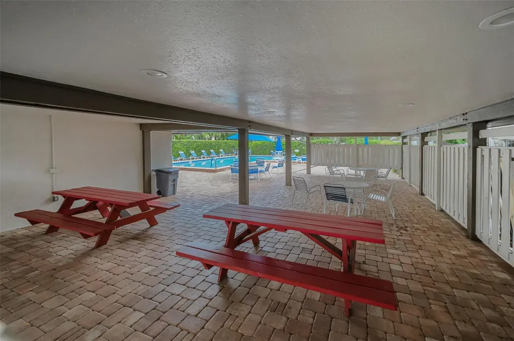 2263 Bancroft Circle N Palm Harbor FL 34683