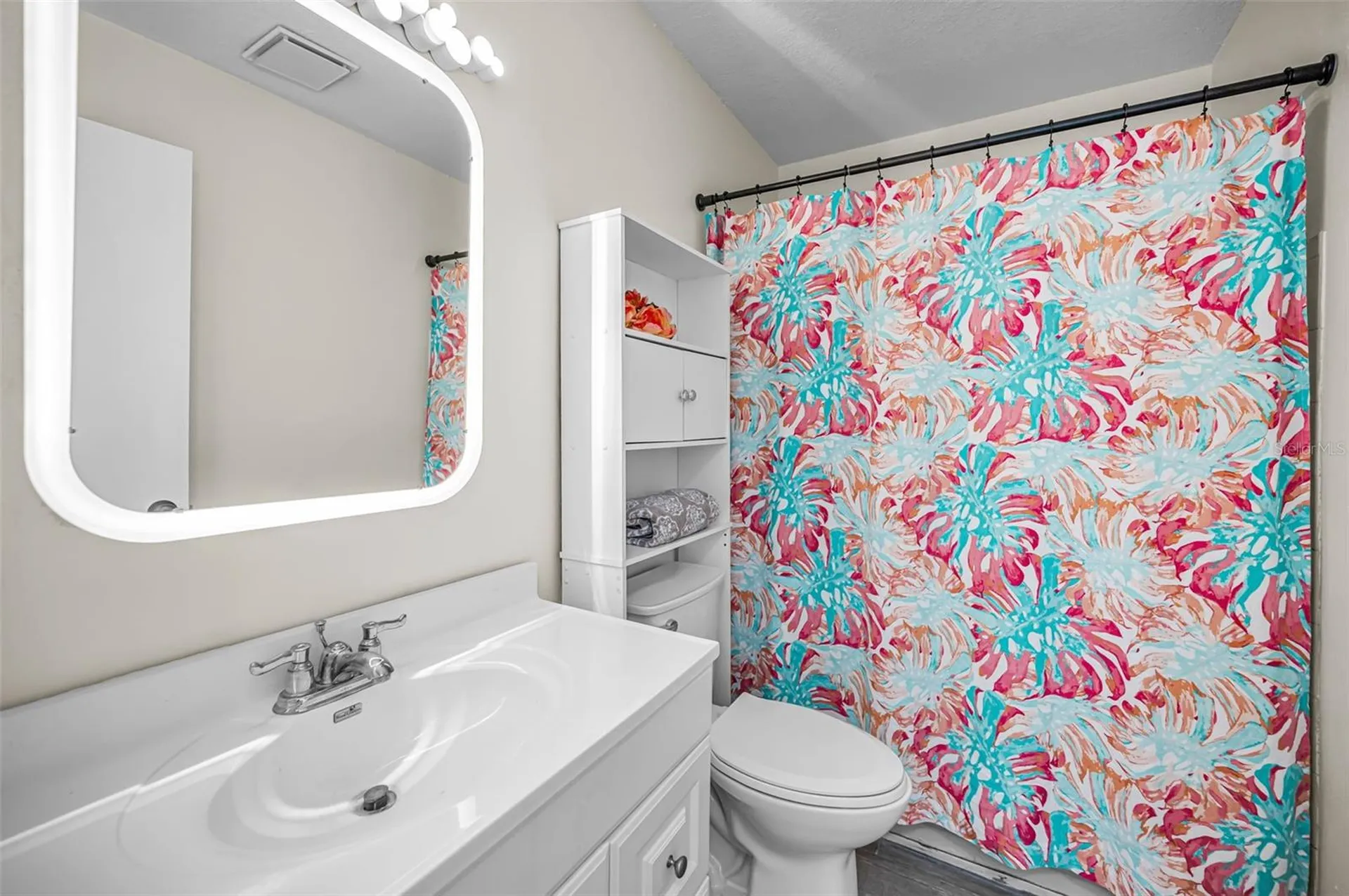 2263 Bancroft Circle N Palm Harbor FL 34683