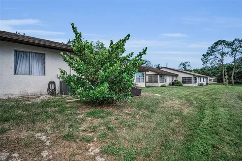 2263 Bancroft Circle N Palm Harbor FL 34683