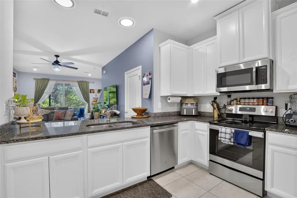 2911 Jacob Crossing Lane Holiday FL 34691