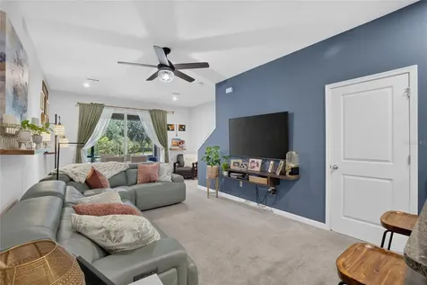 2911 Jacob Crossing Lane Holiday FL 34691