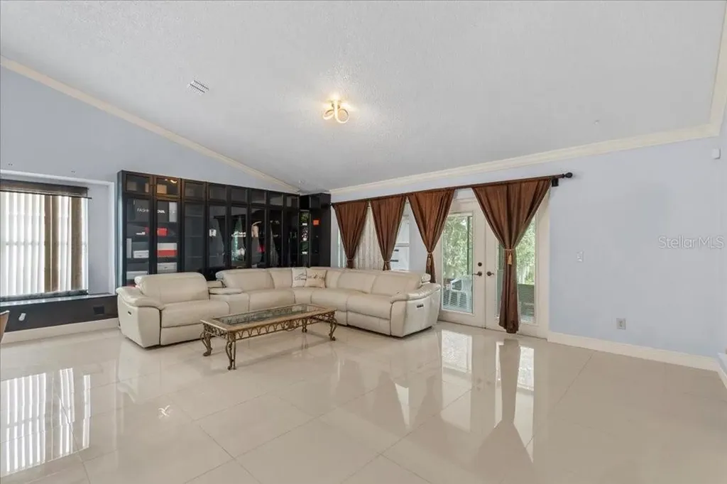 7045 Coral Cove Drive Orlando FL 32818
