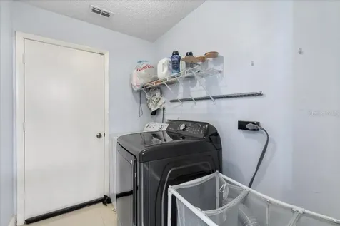 7045 Coral Cove Drive Orlando FL 32818