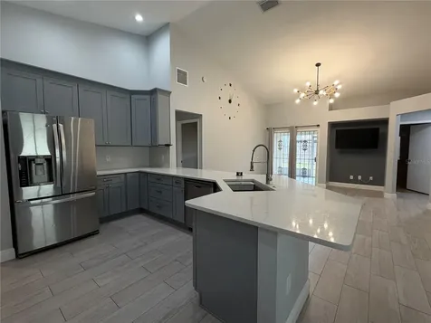 9405 Posen Place Tampa FL 33635