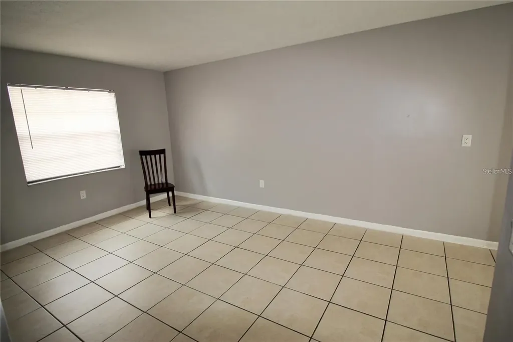 9418 N 50th Street Tampa FL 33617
