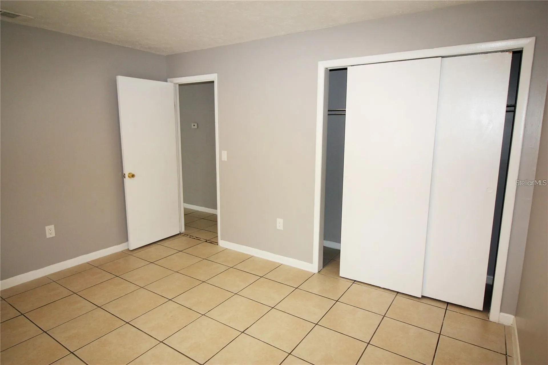 9418 N 50th Street Tampa FL 33617
