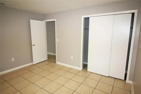 9418 N 50th Street Tampa FL 33617