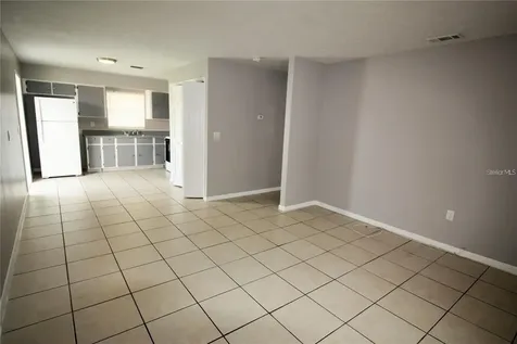 9418 N 50th Street Tampa FL 33617