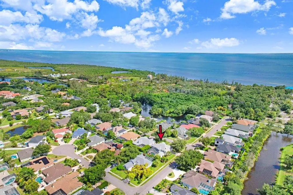 Bradenton FL 34209