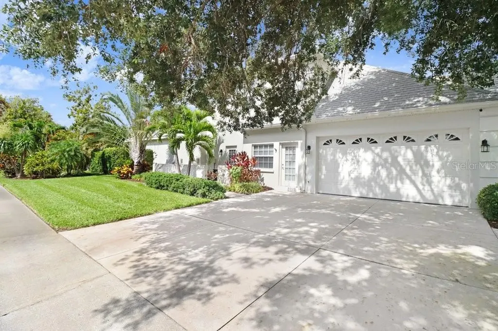 Bradenton FL 34209