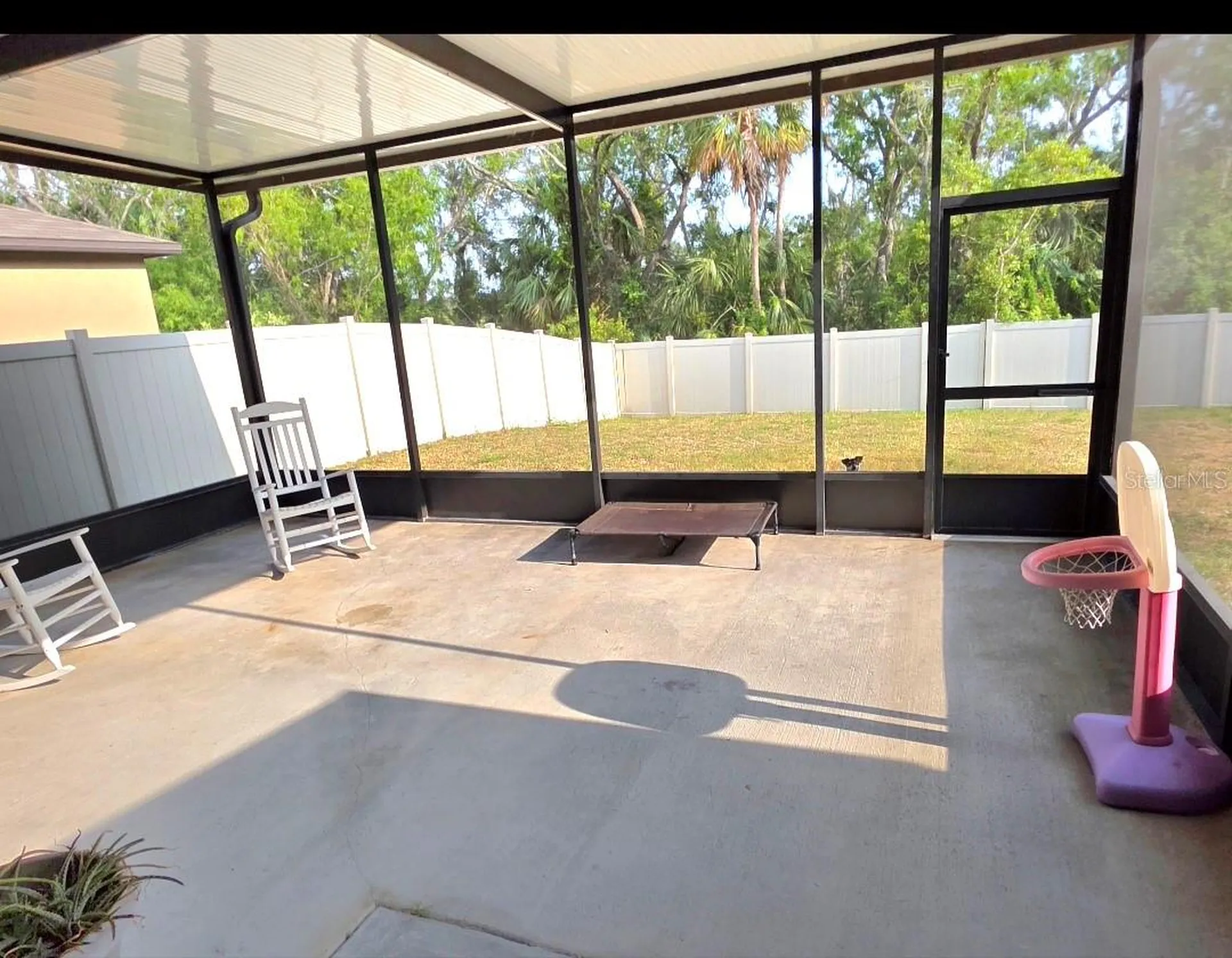 1561 Flower Dust Drive Ruskin FL 33570