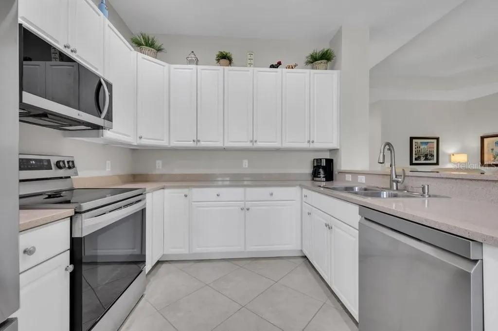16127 Cape Coral Drive Wimauma FL 33598