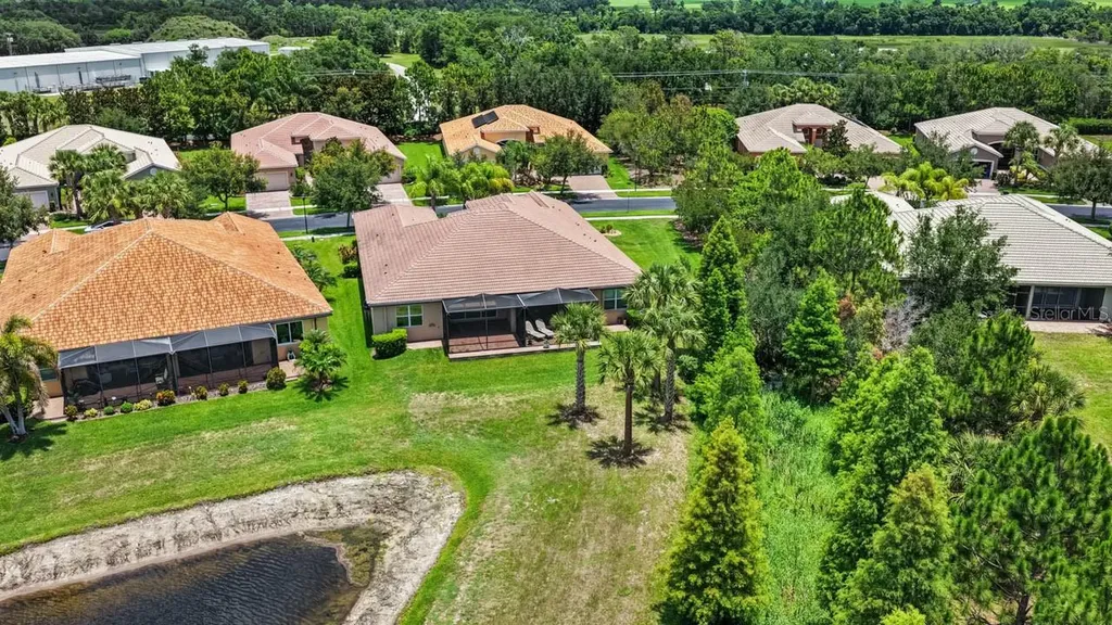 15665 Aurora Lake Circle Wimauma FL 33598