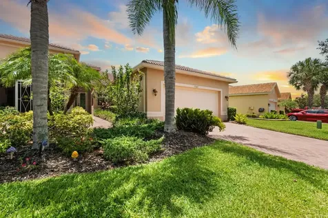 15665 Aurora Lake Circle Wimauma FL 33598