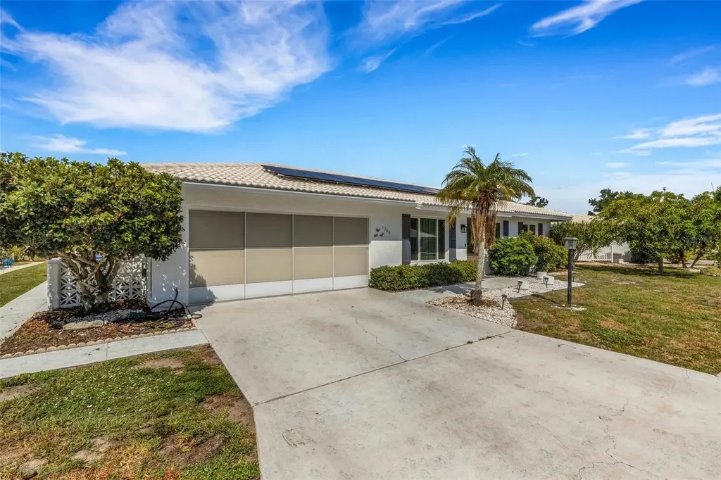 1306 Bottlebrush Drive Bradenton FL 34208