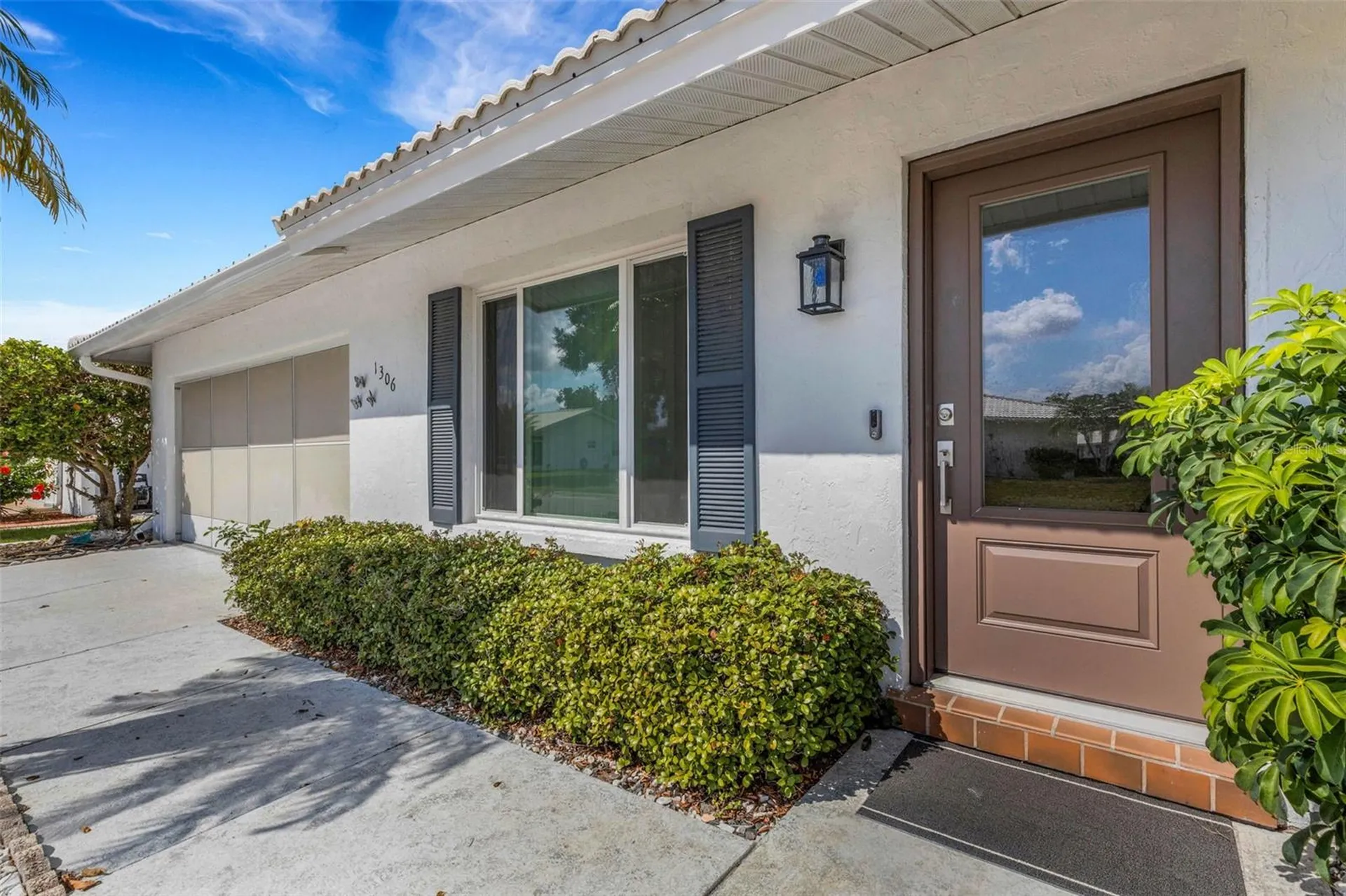 1306 Bottlebrush Drive Bradenton FL 34208