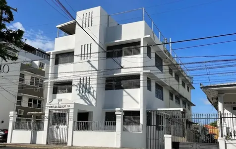 708 Ave Fernandez Juncos Miramar San Juan PR 00907