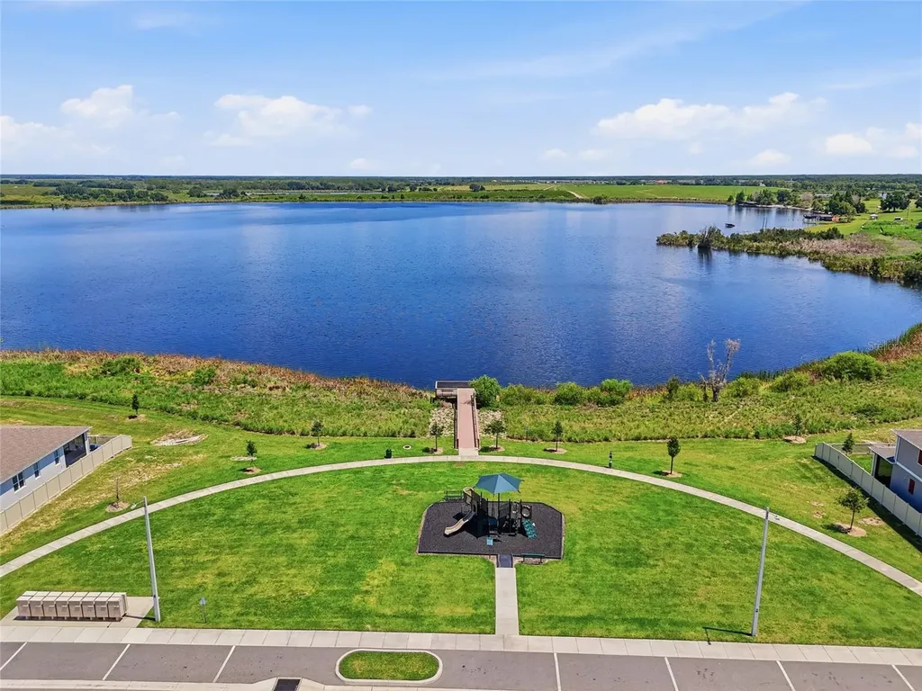 984 Griffon Avenue Lake Alfred FL 33850