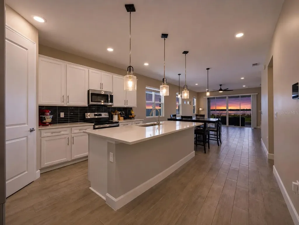 984 Griffon Avenue Lake Alfred FL 33850