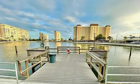 4575 Cove Circle St Petersburg FL 33708