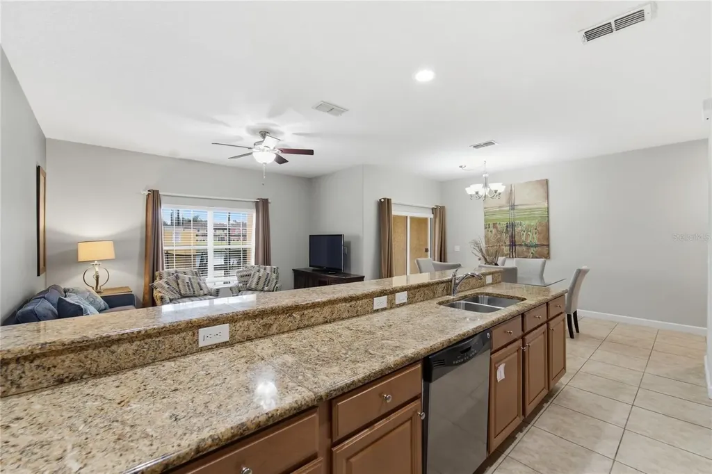 3045 Beach Palm Avenue Kissimmee FL 34747