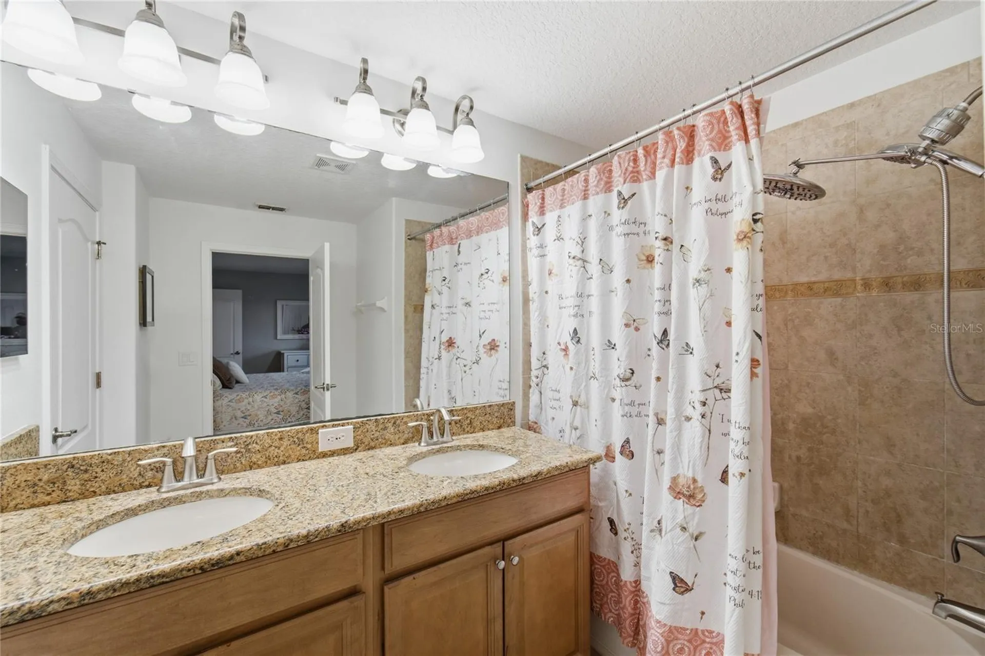 3045 Beach Palm Avenue Kissimmee FL 34747