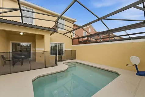 3045 Beach Palm Avenue Kissimmee FL 34747