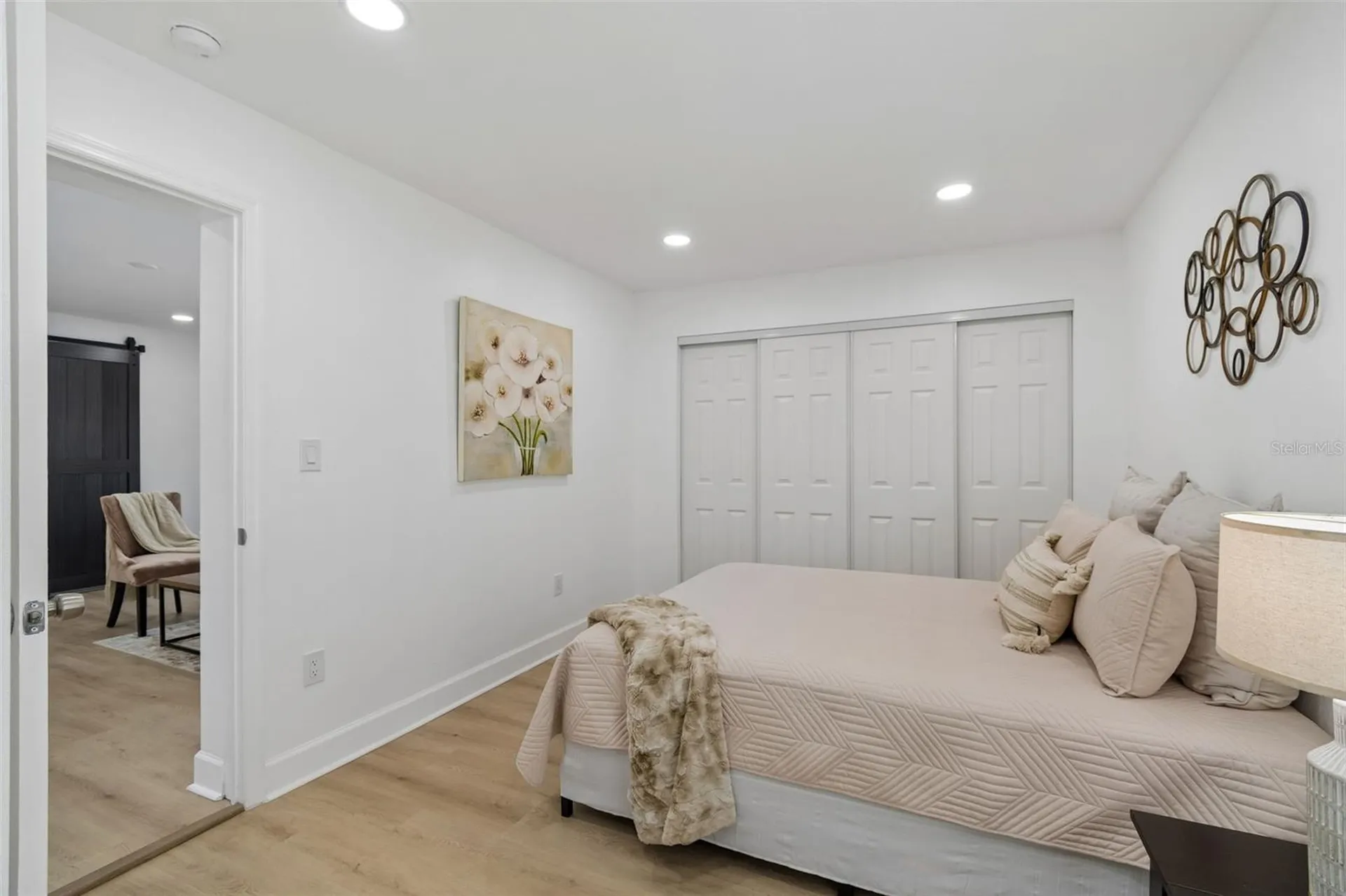 1702 W Johnston Avenue Tampa FL 33603