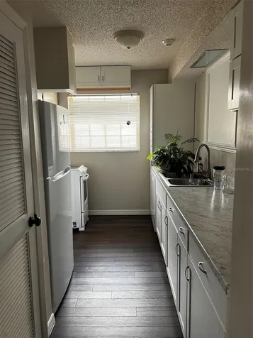 1220 S Bay Street S Eustis FL 32726