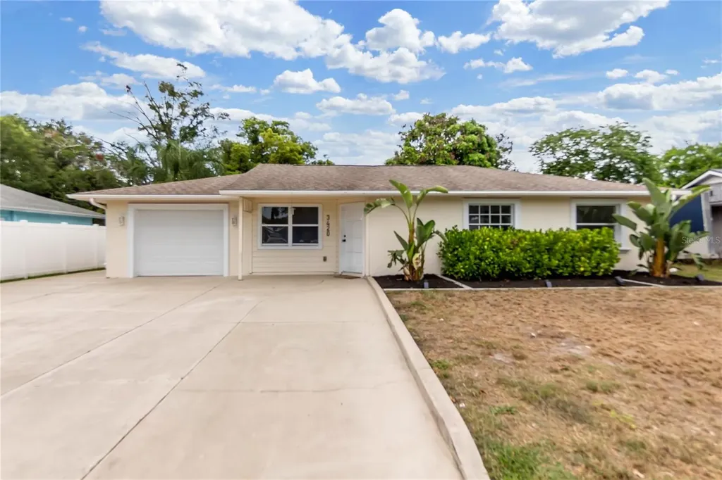 3420 29th Street Court E Bradenton FL 34208