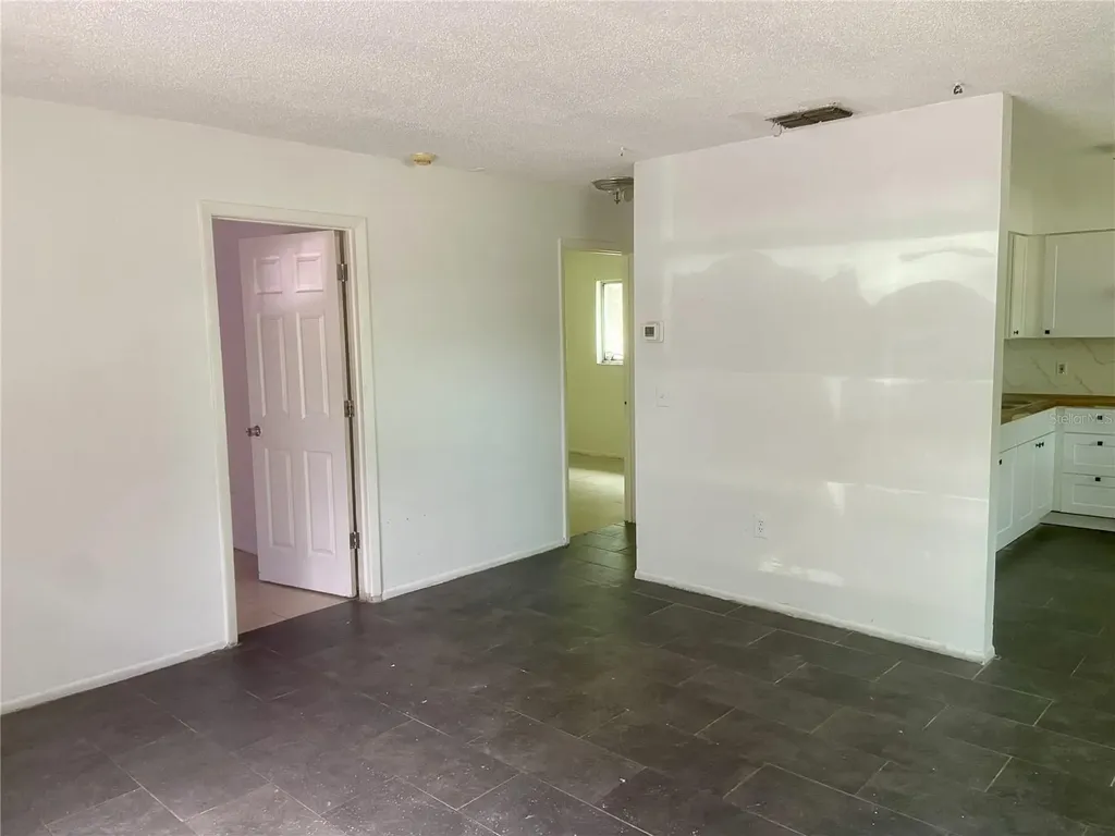 5613 7th Street Court E Bradenton FL 34203