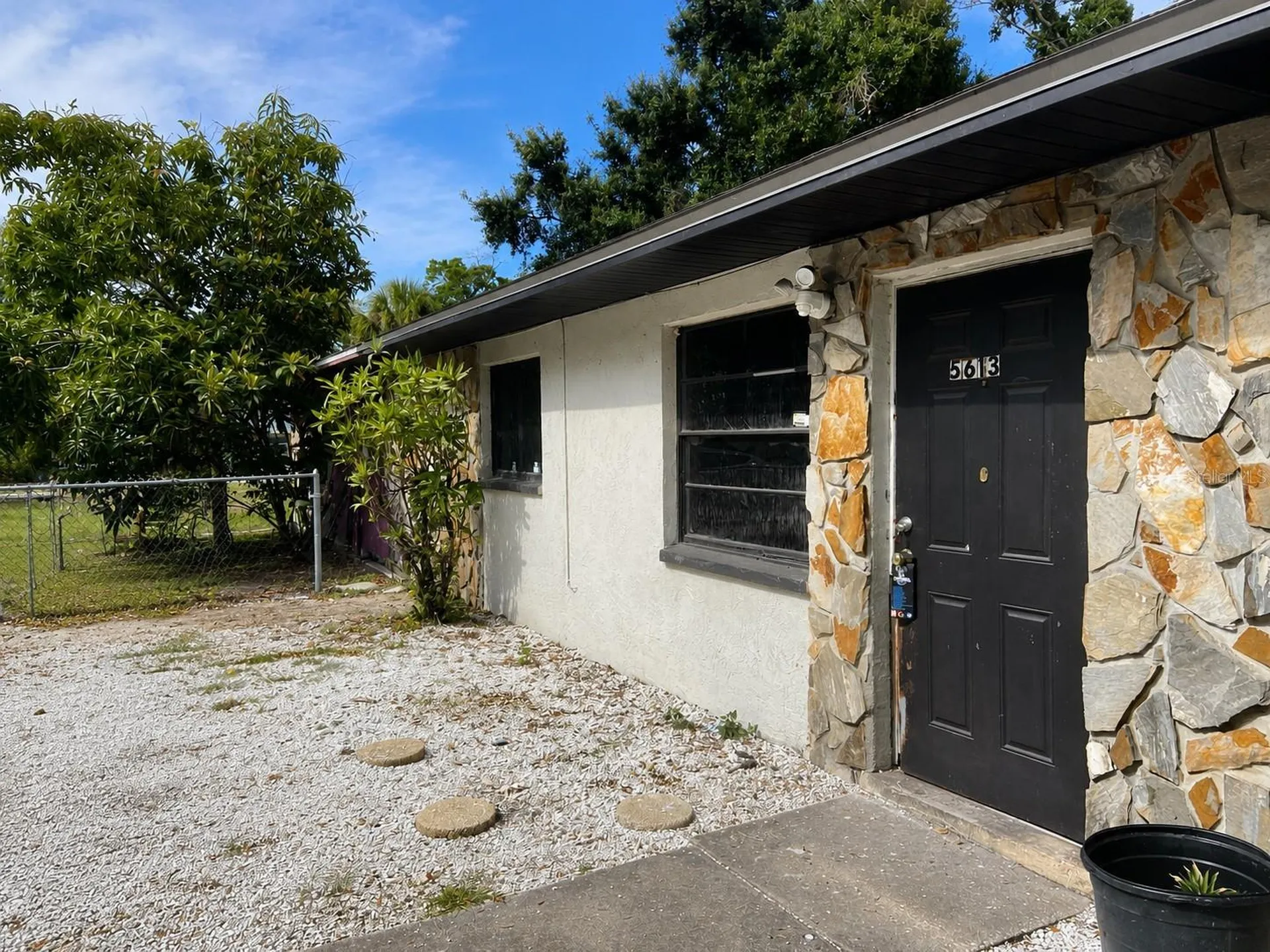 5613 7th Street Court E Bradenton FL 34203