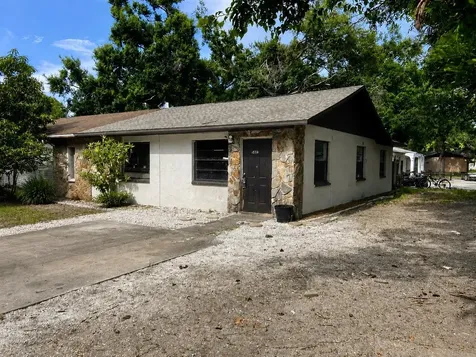 5613 7th Street Court E Bradenton FL 34203