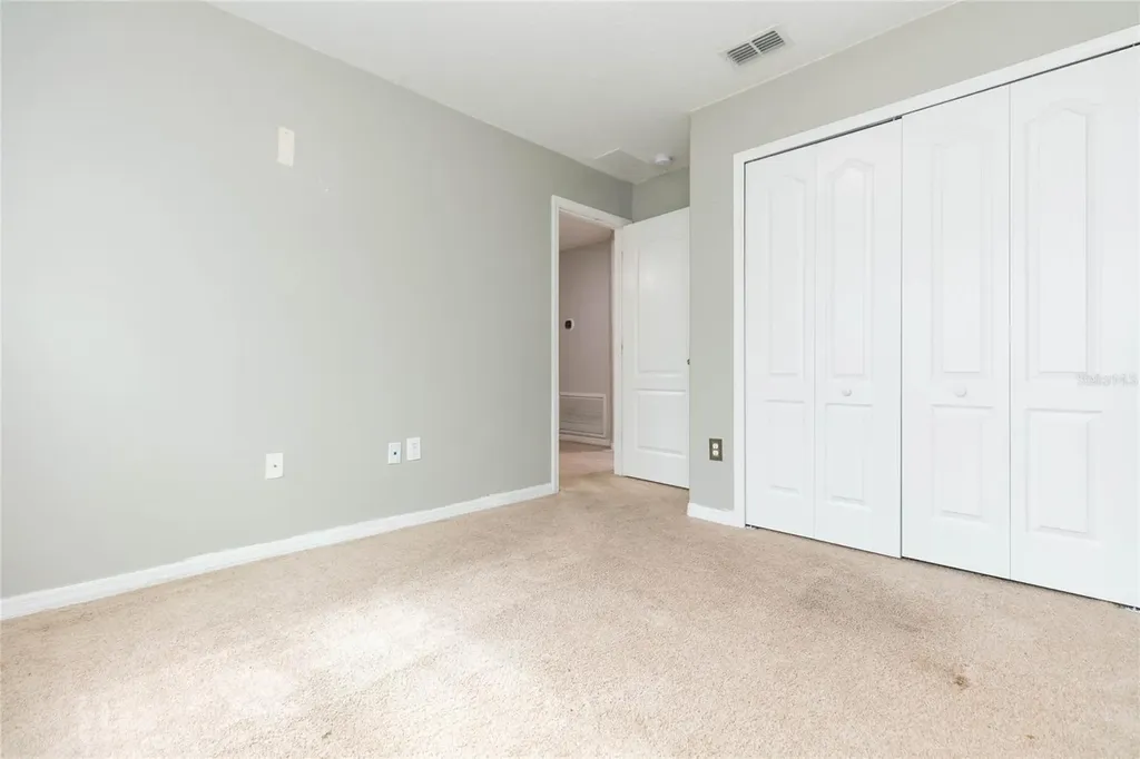 515 Vista Ridge Drive Ruskin FL 33570