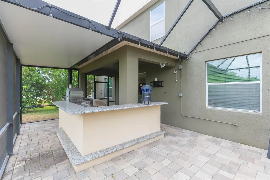 515 Vista Ridge Drive Ruskin FL 33570