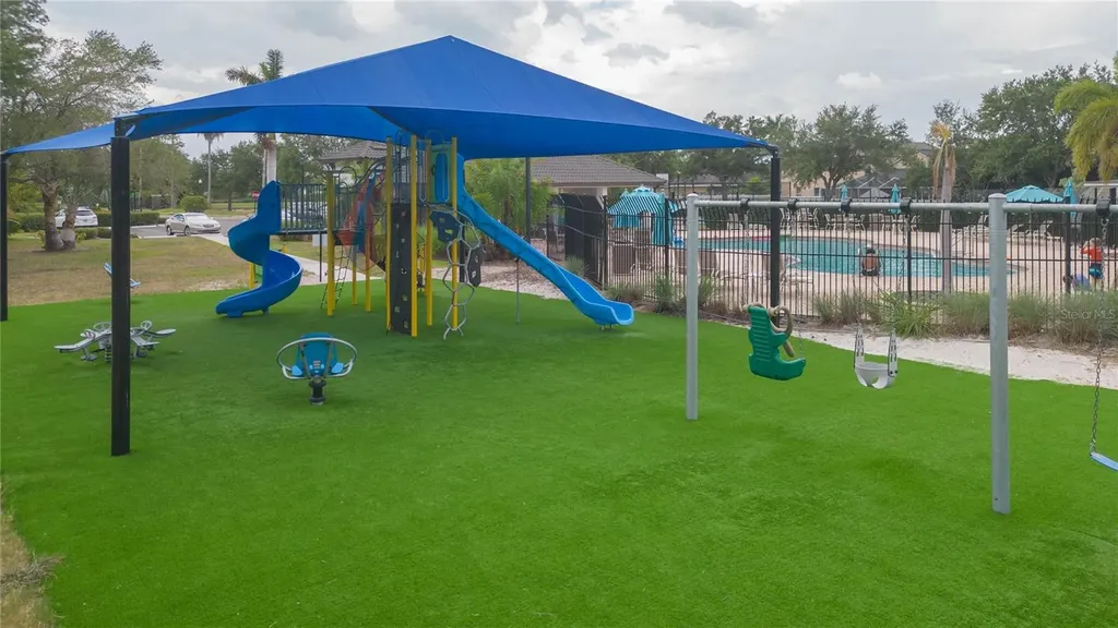 515 Vista Ridge Drive Ruskin FL 33570