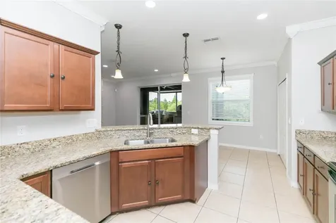 515 Vista Ridge Drive Ruskin FL 33570