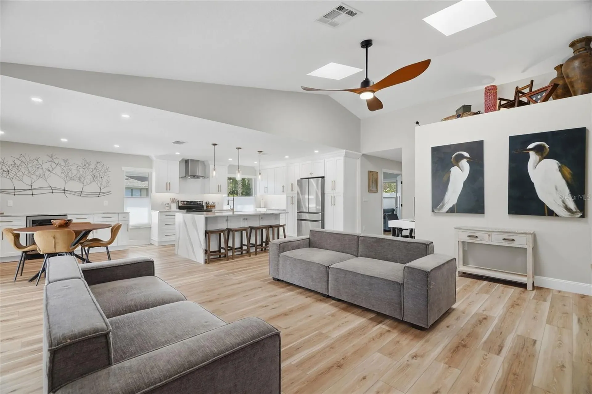 124 Colony South Drive Tarpon Springs FL 34689