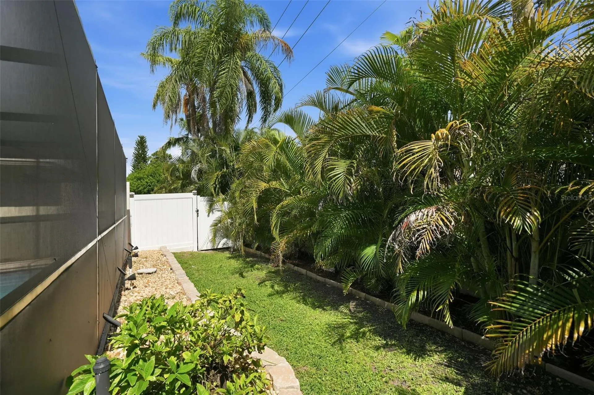 124 Colony South Drive Tarpon Springs FL 34689