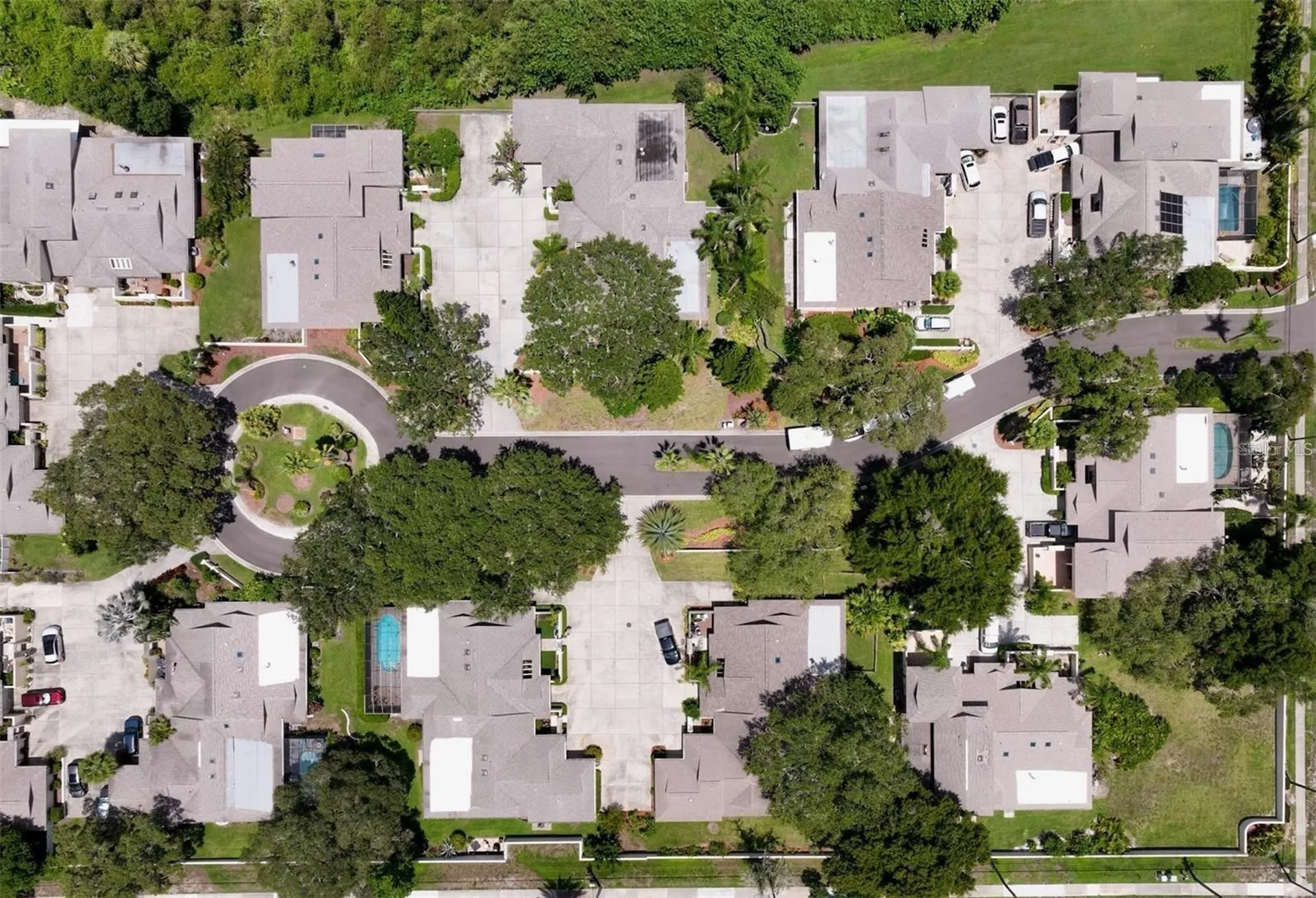 124 Colony South Drive Tarpon Springs FL 34689