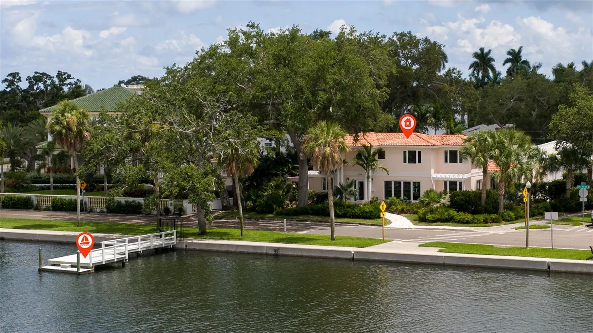 1846 Coffee Pot Boulevard NE St Petersburg FL 33704