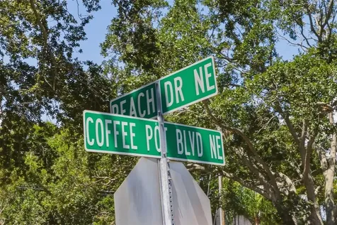 1846 Coffee Pot Boulevard NE St Petersburg FL 33704