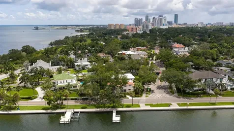 1846 Coffee Pot Boulevard NE St Petersburg FL 33704