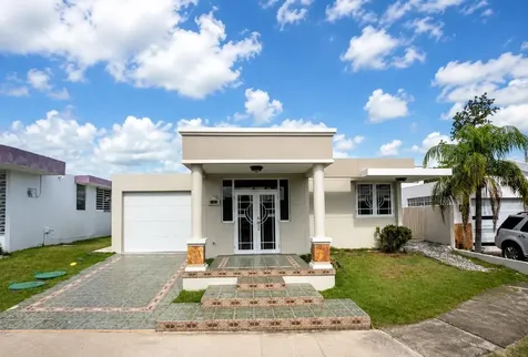 518 Calle Wito Morales Estancias Del Golf Club Ponce PR 00730