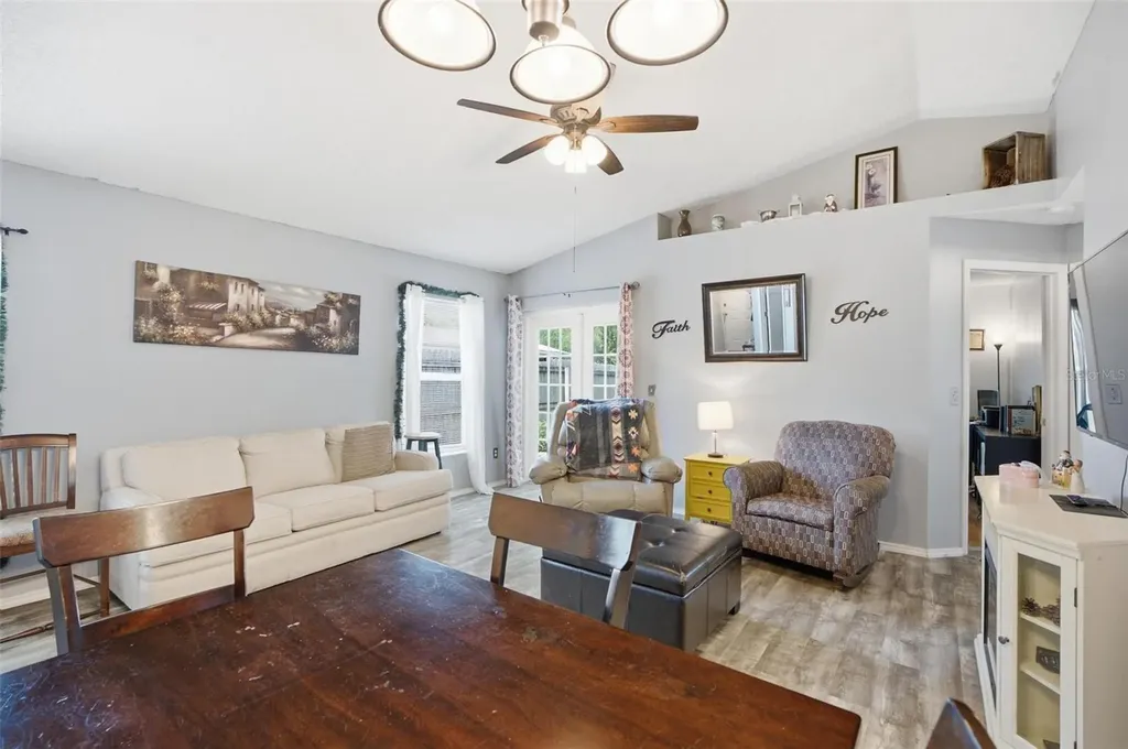 2200 Rose Brook Court Orlando FL 32817