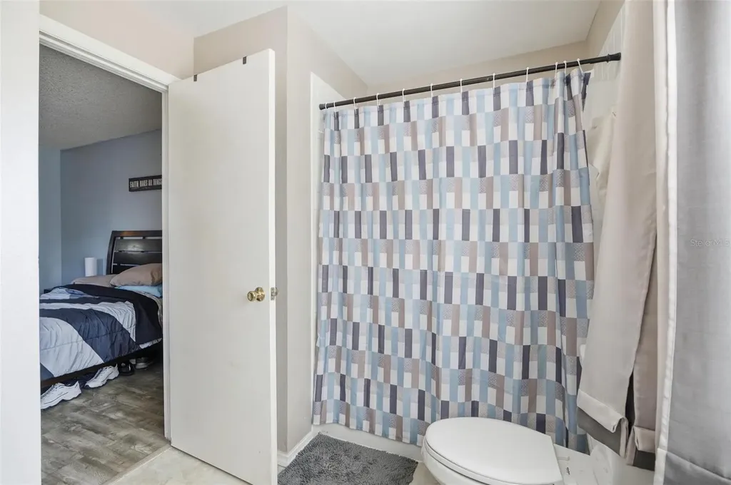 2200 Rose Brook Court Orlando FL 32817
