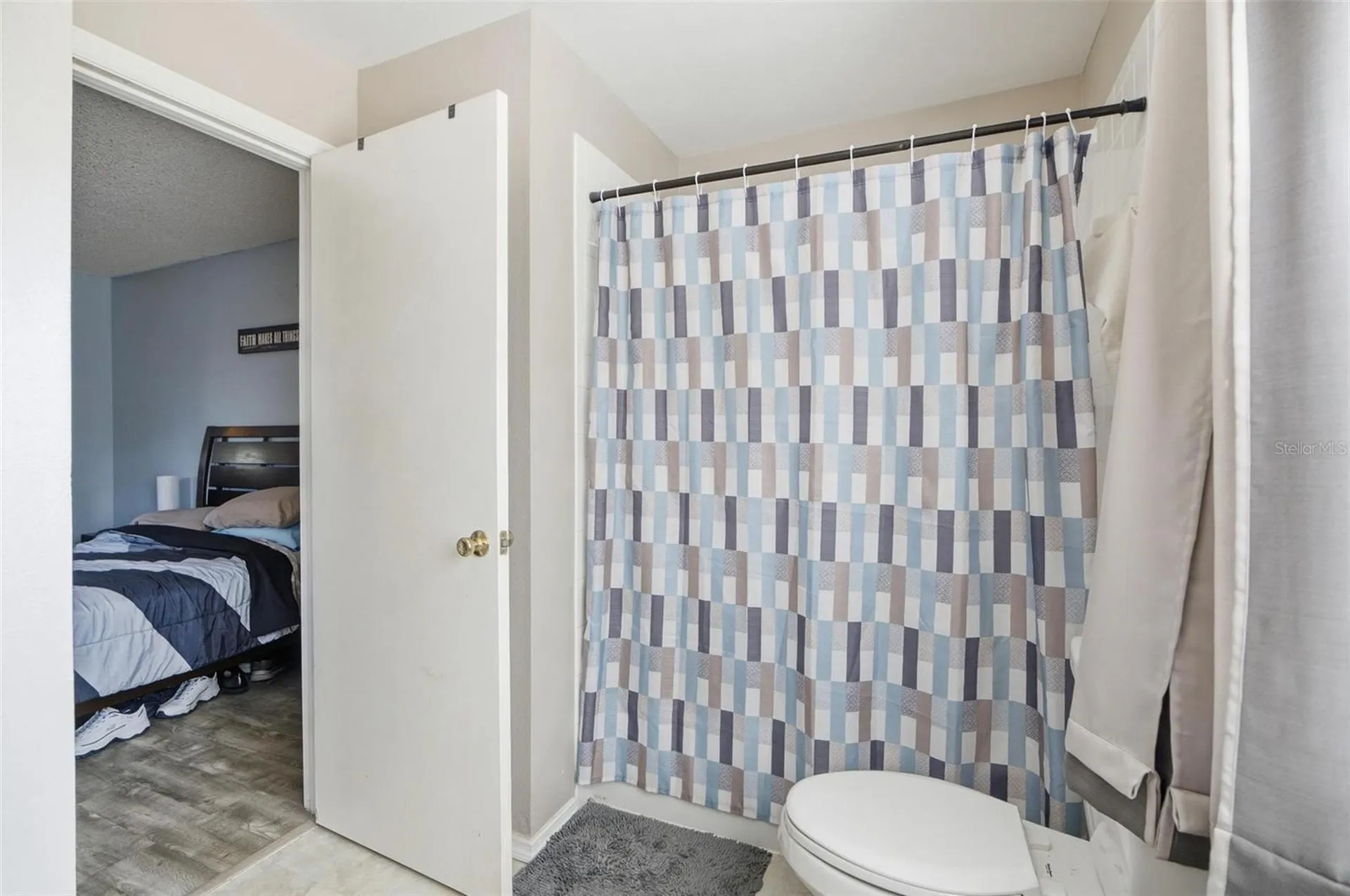 2200 Rose Brook Court Orlando FL 32817