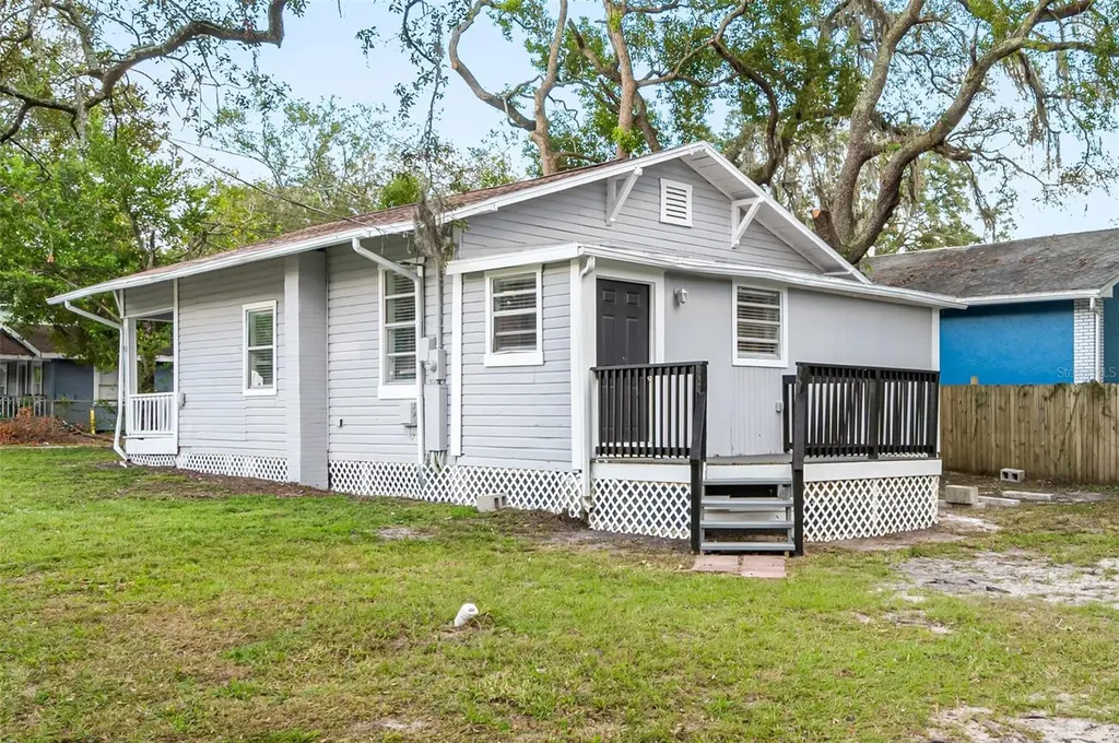 4908 N 15th Street Tampa FL 33610