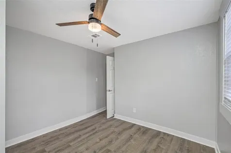 4908 N 15th Street Tampa FL 33610